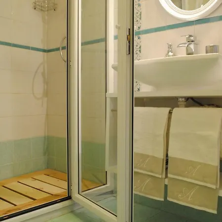 Anna In Chiaia דירה