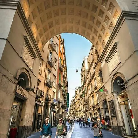 דירה Anna In Chiaia *