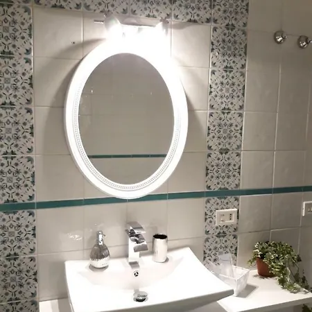 Anna In Chiaia * 나폴리